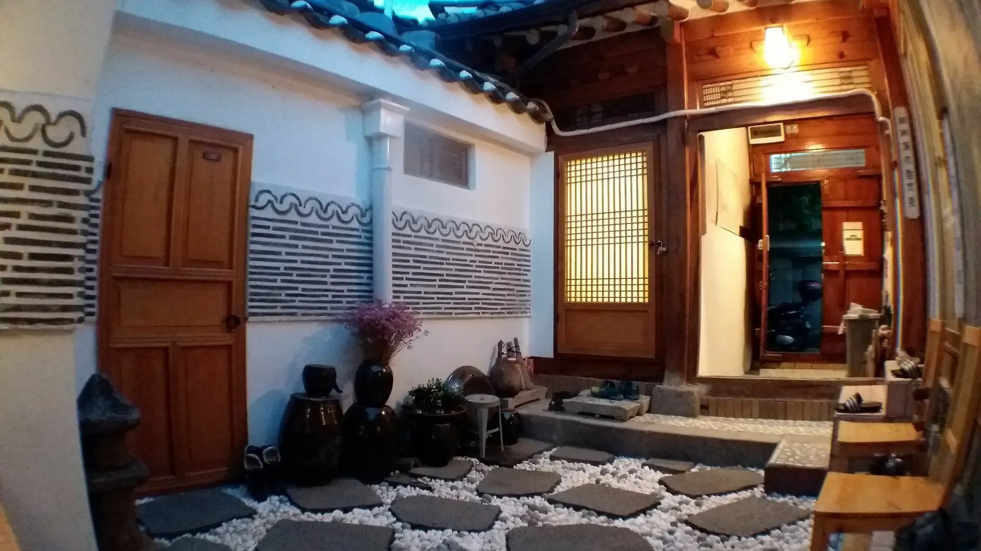 Bukchon Guesthouse Seúl Corea del Sur